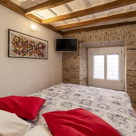 Apartmán Guesthost - Largo Di Torre Argentina Cozy Řím