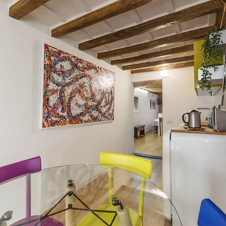 Guesthost - Largo Di Torre Argentina Cozy Appartement *
